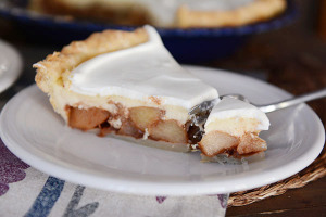 apple-cheesecake-pie4-copy